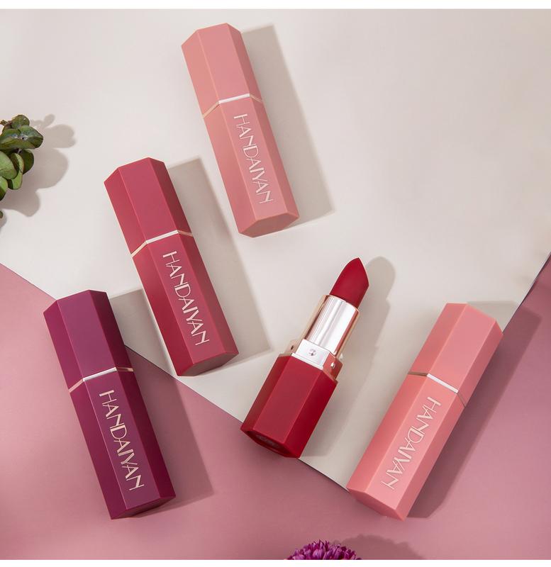 Non-fading, transfer-proof, waterproof, and moisturizing soft textured Lipstick, Long-Lasting Wear, Super Suitable for Daily Use Makeup Cosmetic