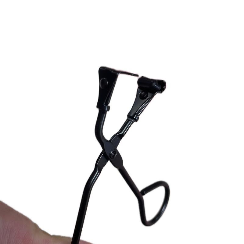 Eyelash mini curler for any lush clusters