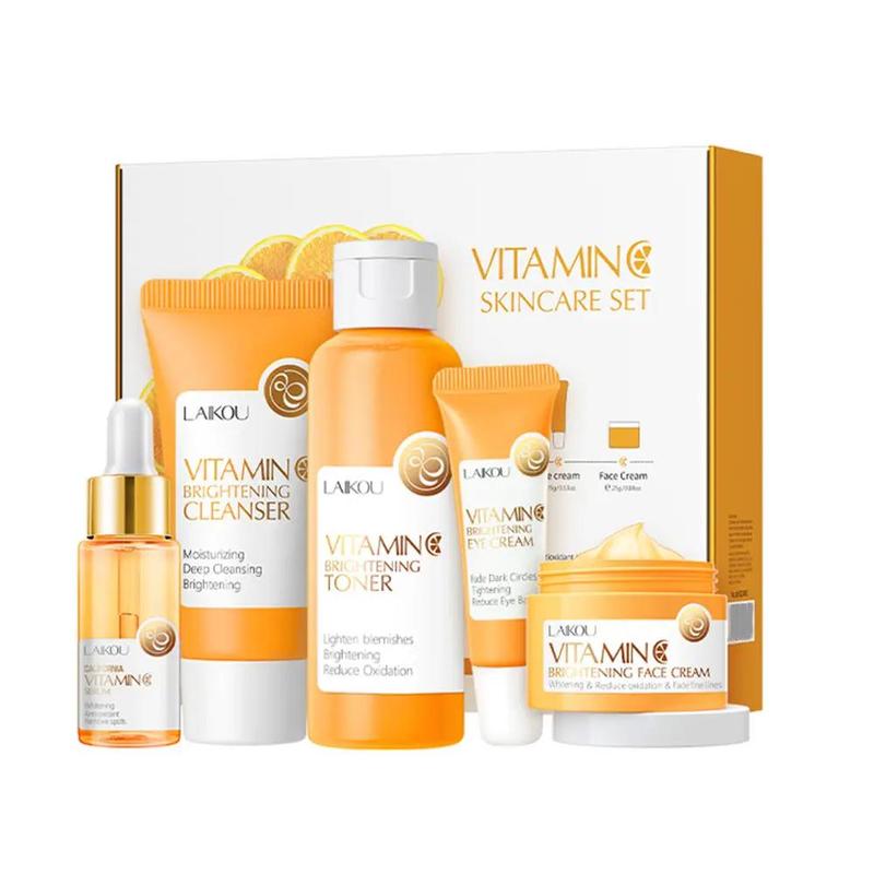 Summer Moisturizing Facial Serum Set, Including Vitamin C Facial Cleanser, Toner, Serum, Eye Cream and Face Cream, Hydrating Facial Serum, Suitable for All Skin Types, Girls Skincare Products