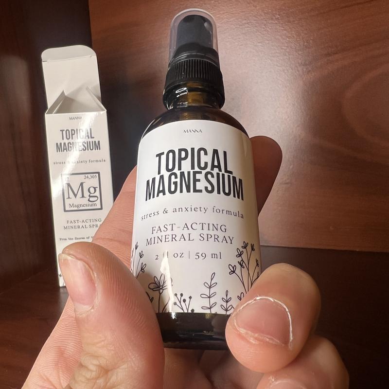 Magnesium Topical Oil Spray for Relaxation, Body Care, Hormone Balance, Cortisol Reduction, and Immune Support, Magnesium Chloride Flakes Lavender