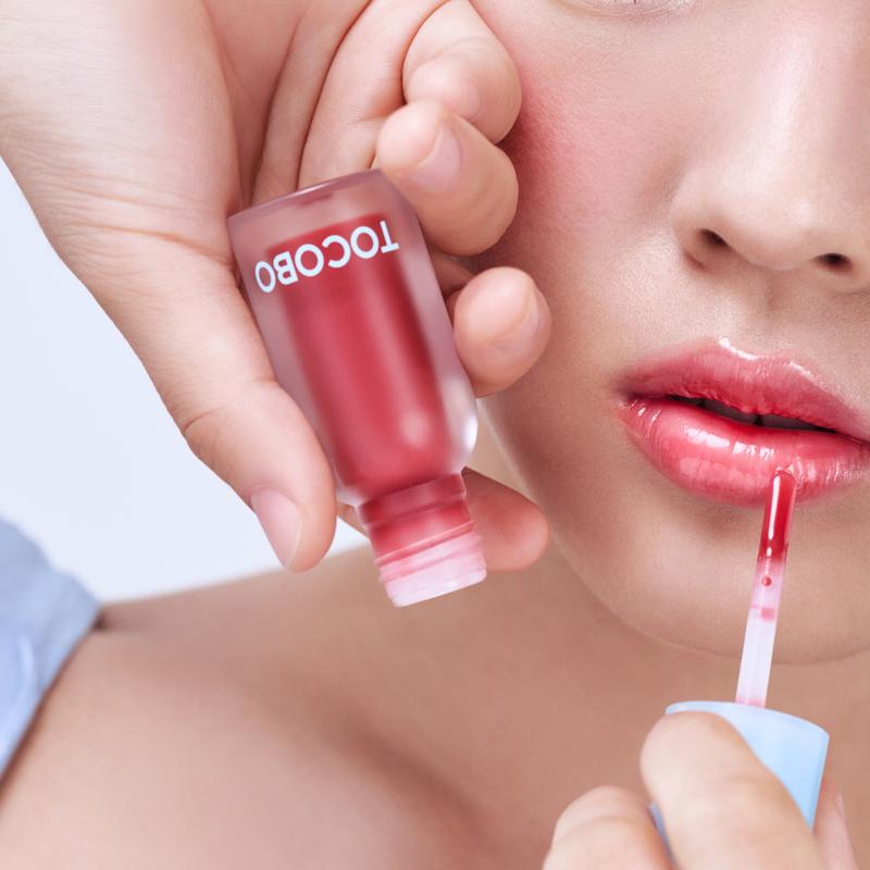 [Offical TOCOBO Partner] Juicy Berry Plumping Lip Oil 4g, Hydrating Lip Oil, Double Plumping Effect, Enhance Lip Volume, High-gloss reflective